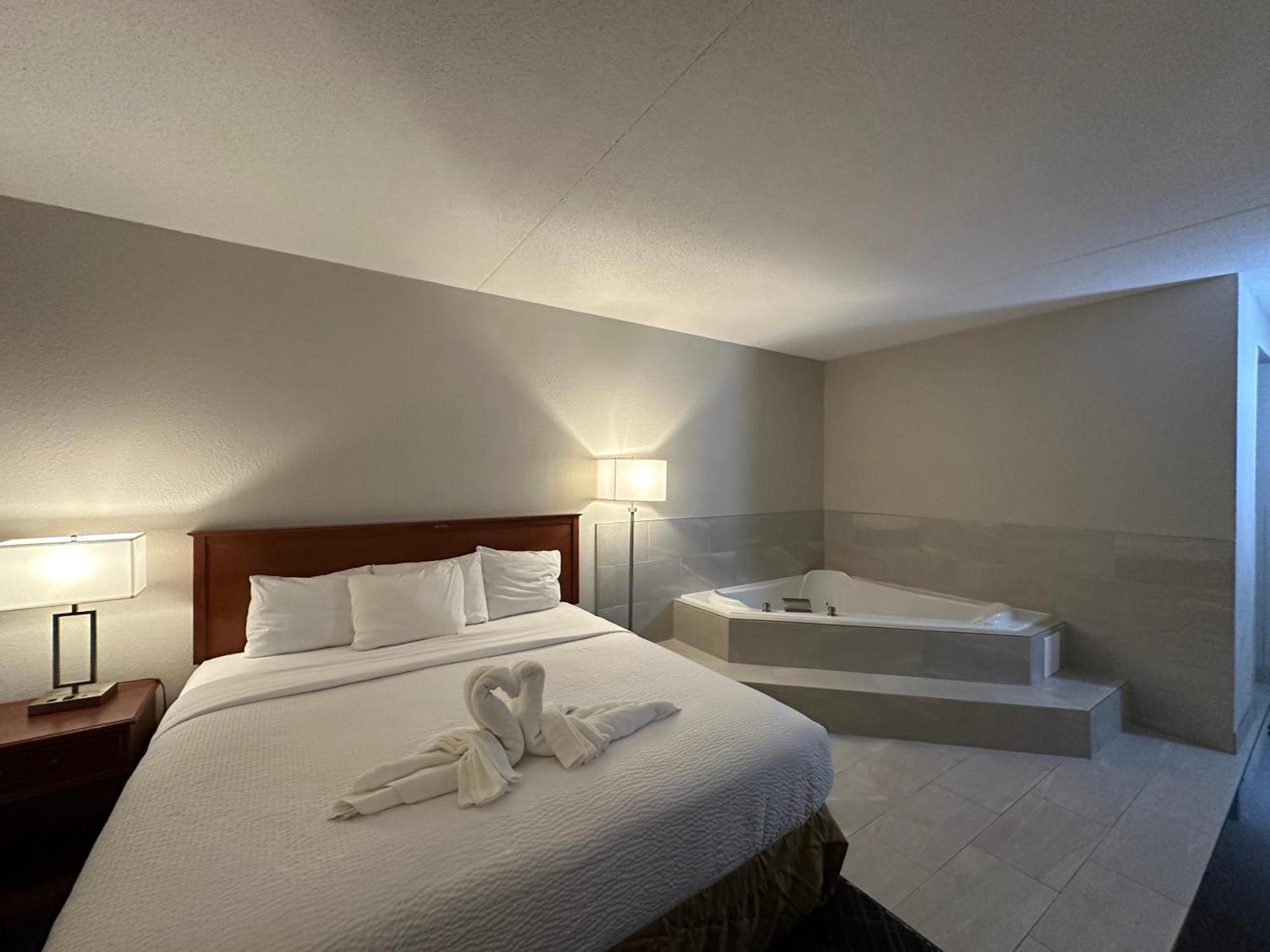 Baymont By Wyndham Indianapolis South Hotel Exterior photo