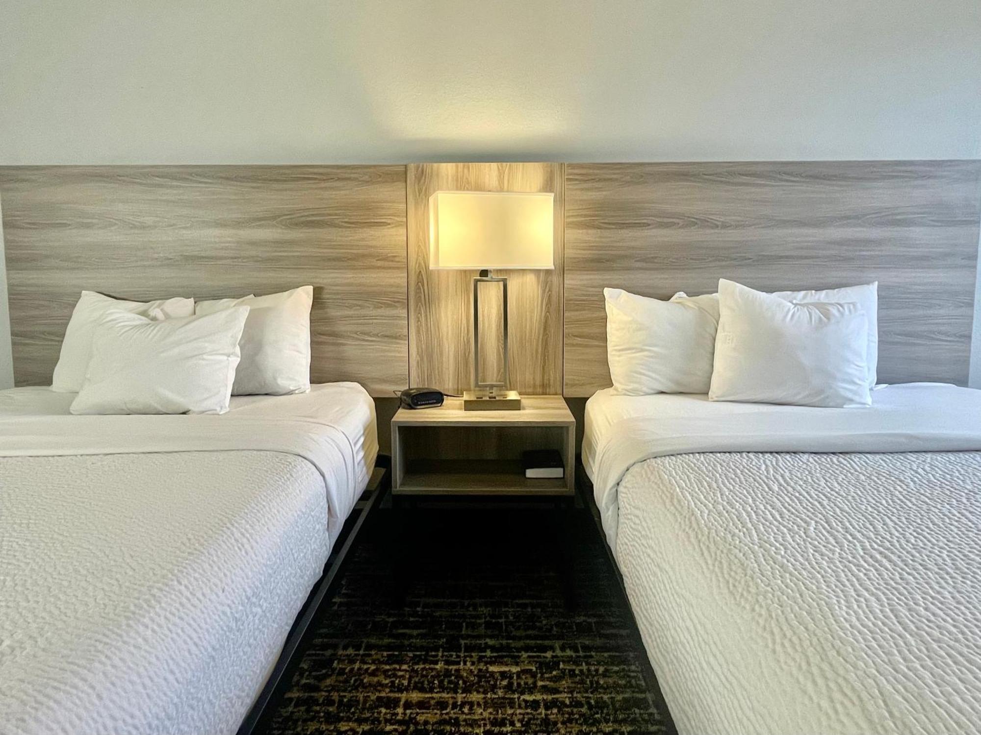 Baymont By Wyndham Indianapolis South Hotel Exterior photo